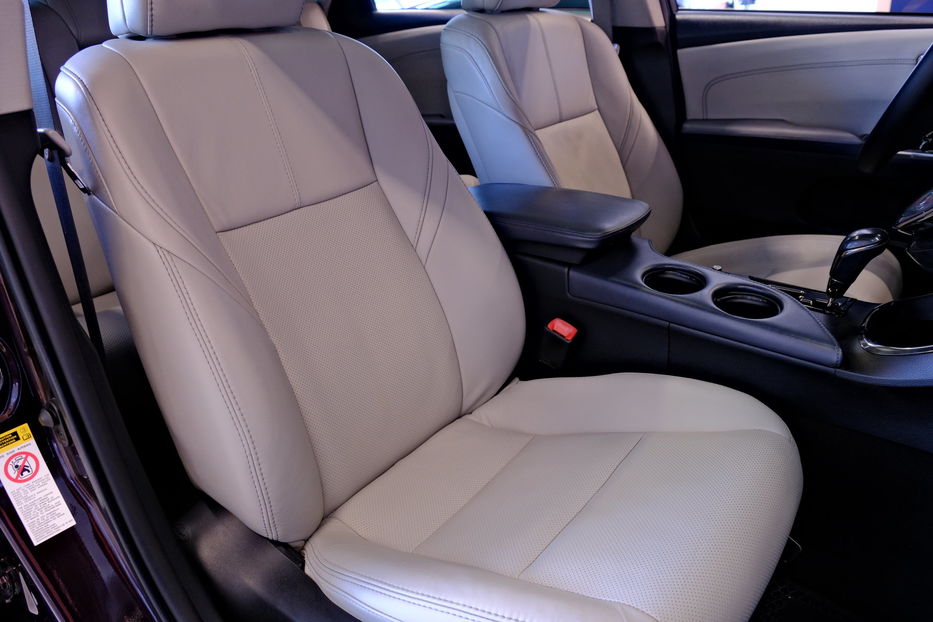 Продам Toyota Avalon Hybrid 2014 года в Одессе
