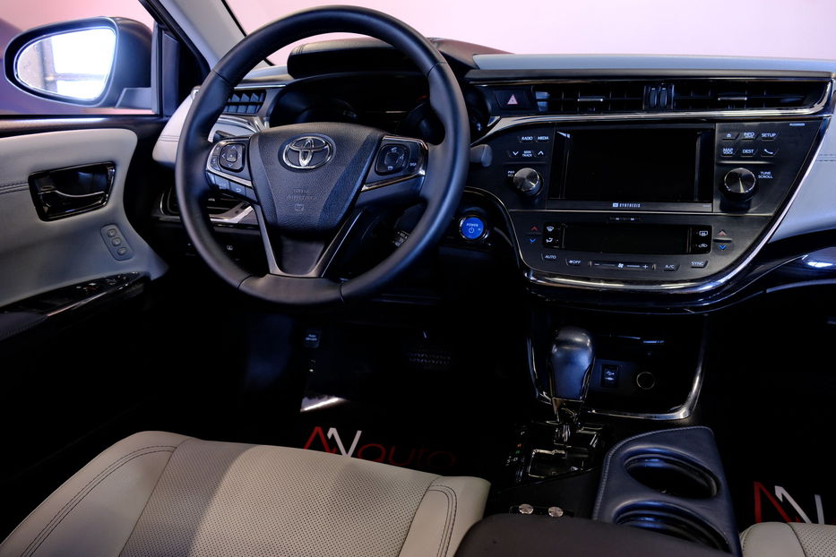 Продам Toyota Avalon Hybrid 2014 года в Одессе