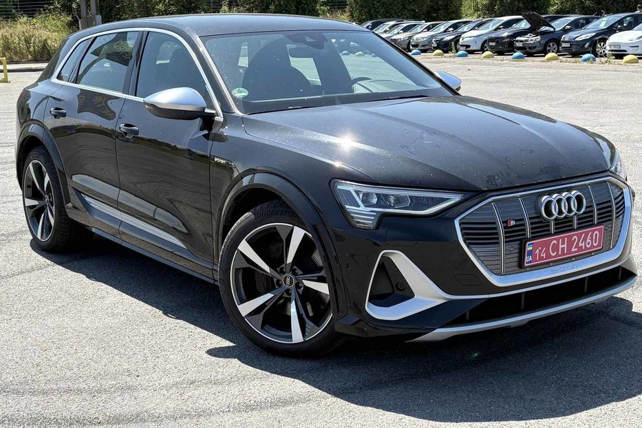 Продам Audi E-Tron E-TRON S 370KW S-LINE NE MALOV 2021 года в Львове