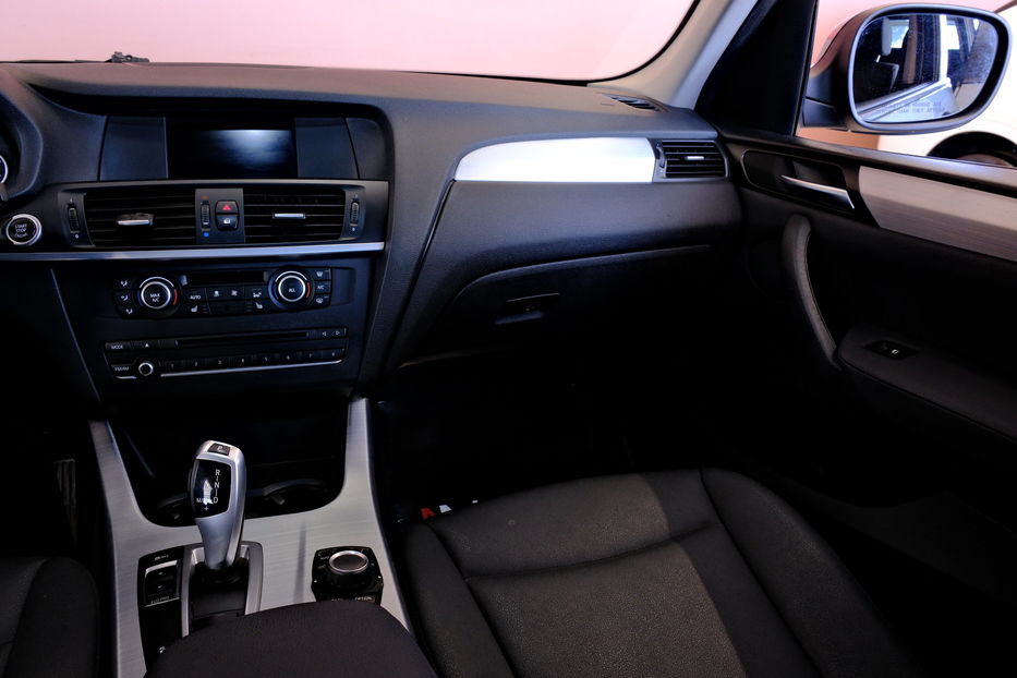 Продам BMW X3 2013 года в Одессе