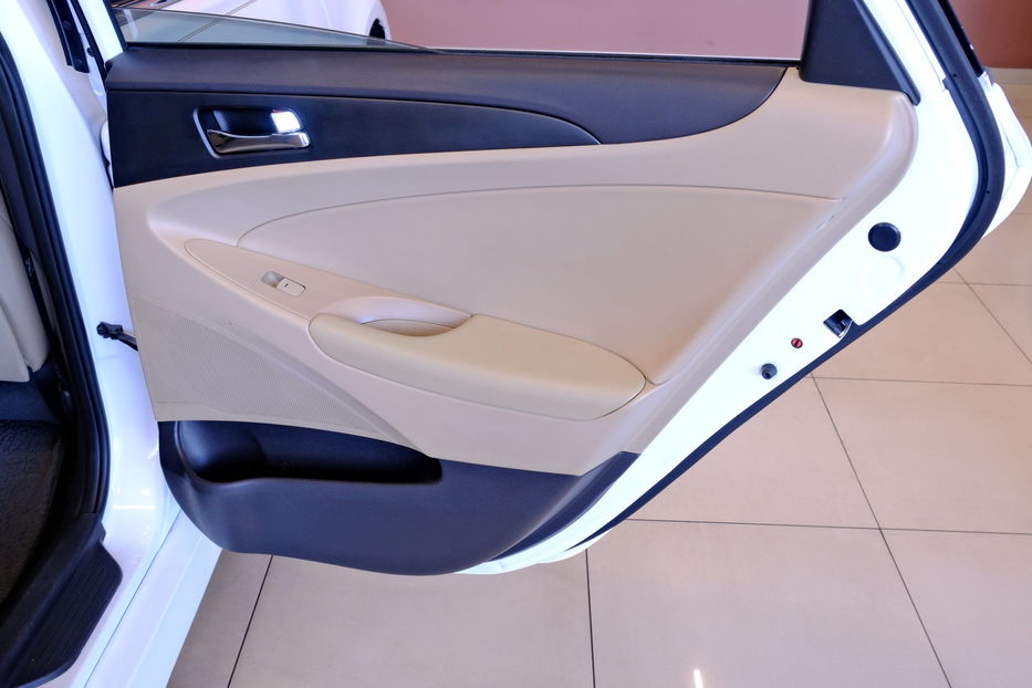 Продам Hyundai Sonata 2015 года в Одессе