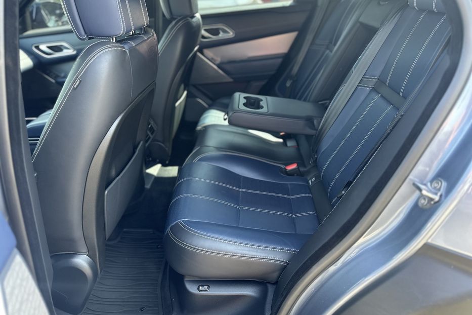 Продам Land Rover Velar  R-Dynamic 2019 года в Киеве