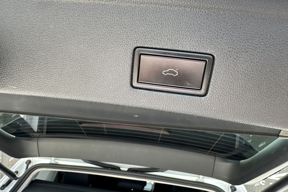 Продам Volkswagen Touareg TDI  2018 года в Киеве