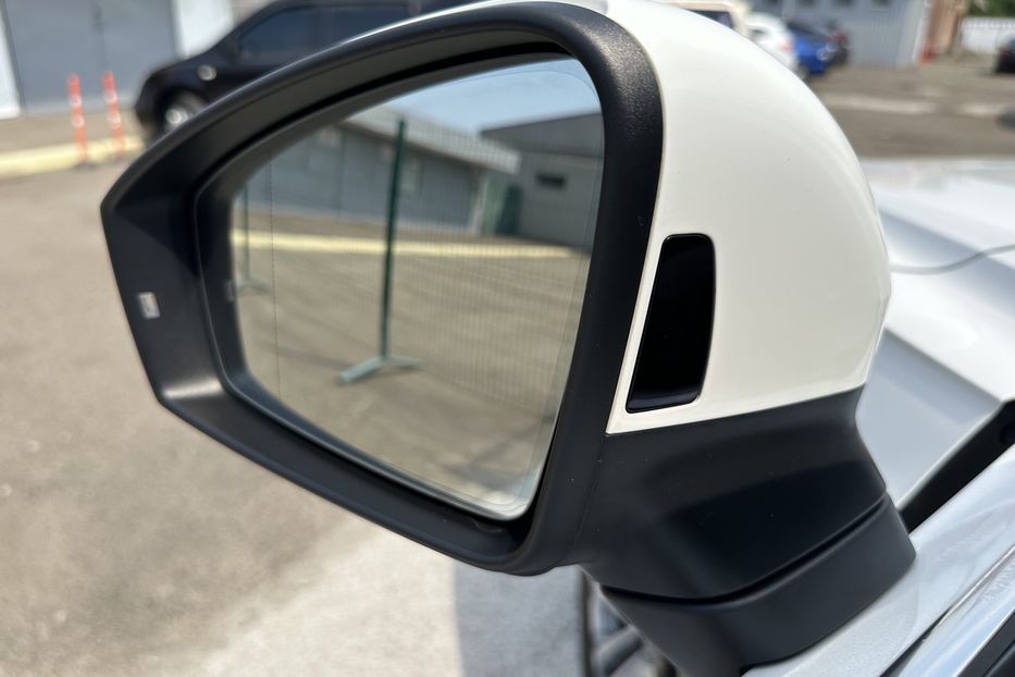 Продам Volkswagen Touareg TDI  2018 года в Киеве