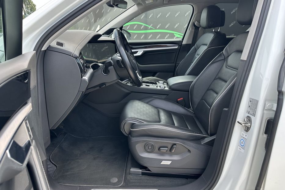 Продам Volkswagen Touareg TDI  2018 года в Киеве