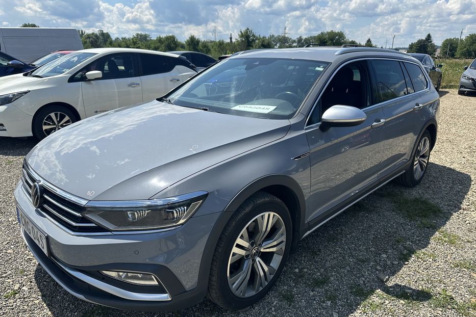 Продам Volkswagen Passat Alltrack 2.0диз147квт 4х4 авто в дорозі 2022 года в Львове