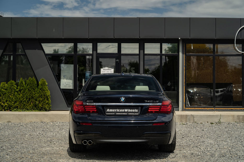 Продам BMW 740 Ld Xdrive 2014 года в Черновцах