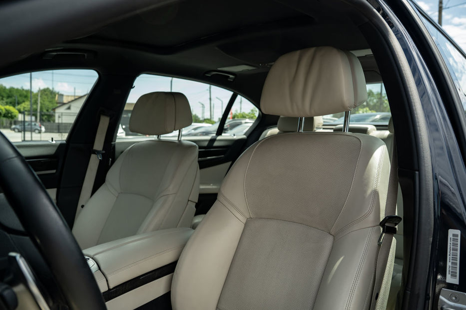Продам BMW 740 Ld Xdrive 2014 года в Черновцах