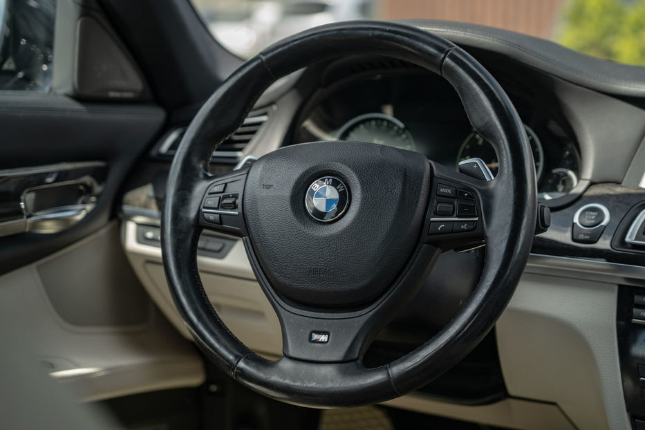Продам BMW 740 Ld Xdrive 2014 года в Черновцах
