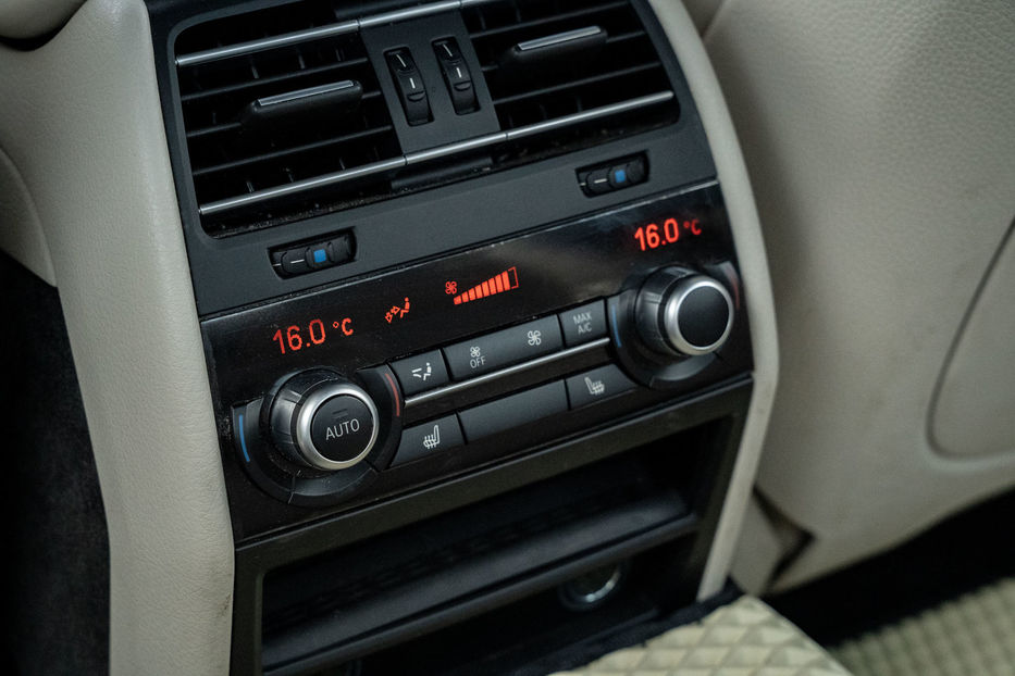 Продам BMW 740 Ld Xdrive 2014 года в Черновцах