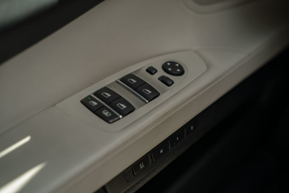 Продам BMW 740 Ld Xdrive 2014 года в Черновцах