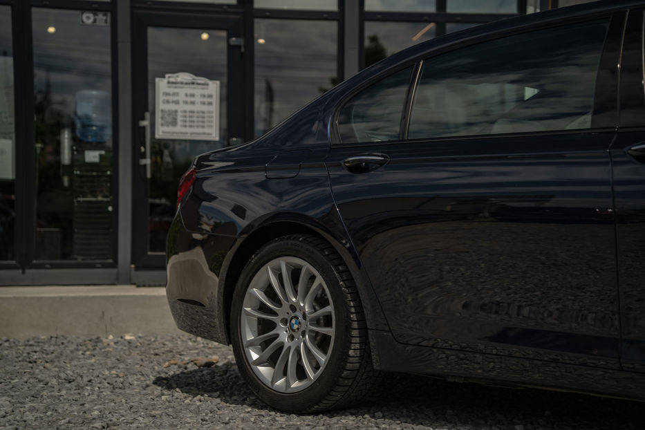 Продам BMW 740 Ld Xdrive 2014 года в Черновцах
