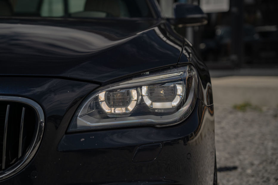 Продам BMW 740 Ld Xdrive 2014 года в Черновцах