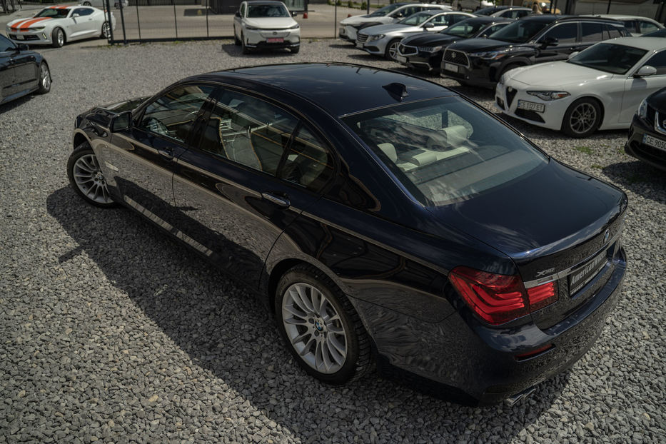 Продам BMW 740 Ld Xdrive 2014 года в Черновцах
