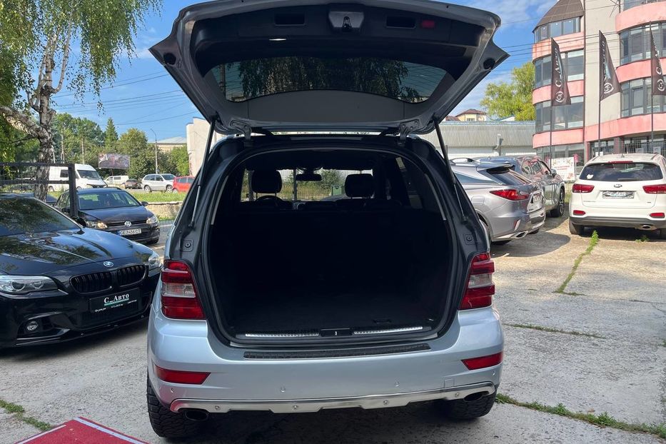 Продам Mercedes-Benz ML-Class 2009 года в Черновцах