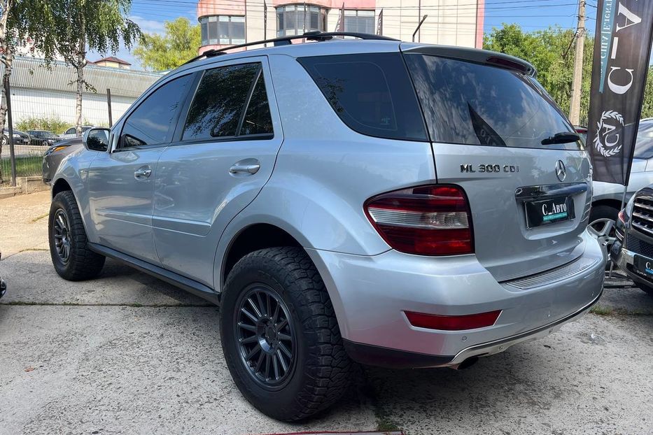 Продам Mercedes-Benz ML-Class 2009 года в Черновцах