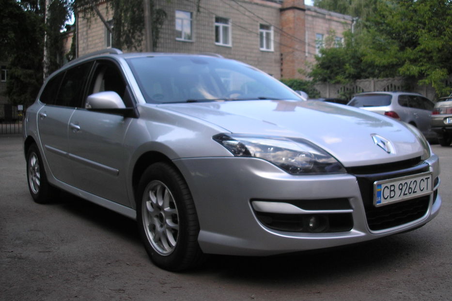 Продам Renault Laguna 1,5 dCi 2010 года в г. Нежин, Черниговская область