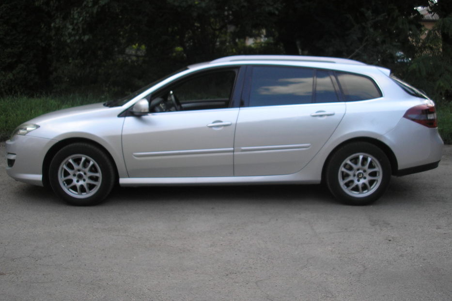 Продам Renault Laguna 1,5 dCi 2010 года в г. Нежин, Черниговская область