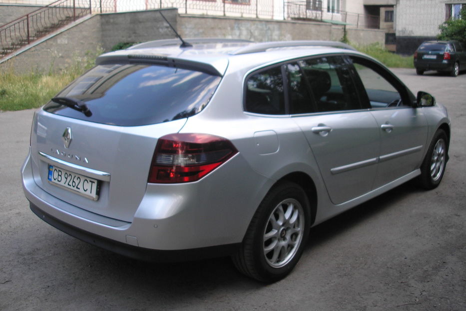 Продам Renault Laguna 1,5 dCi 2010 года в г. Нежин, Черниговская область