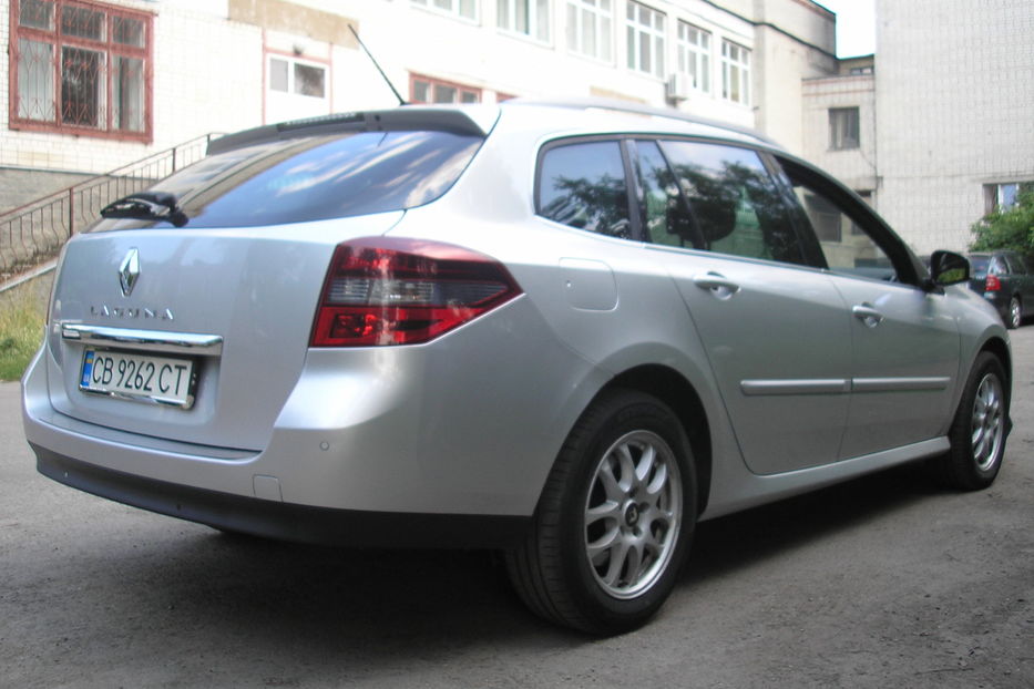 Продам Renault Laguna 1,5 dCi 2010 года в г. Нежин, Черниговская область