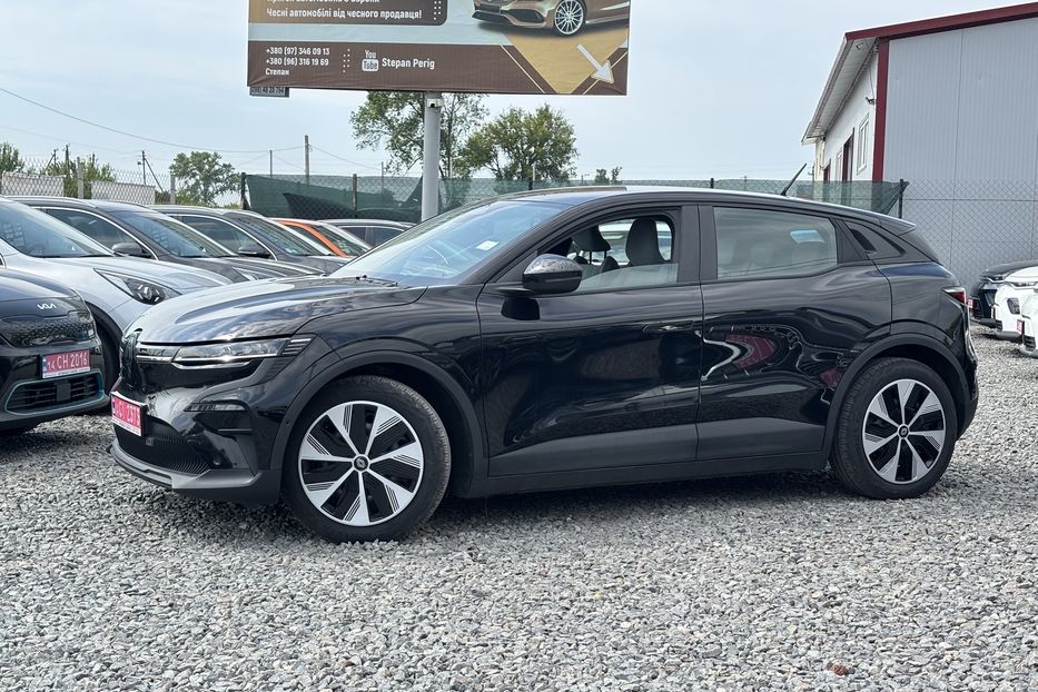 Продам Renault Megane E-tech 2022 года в Львове