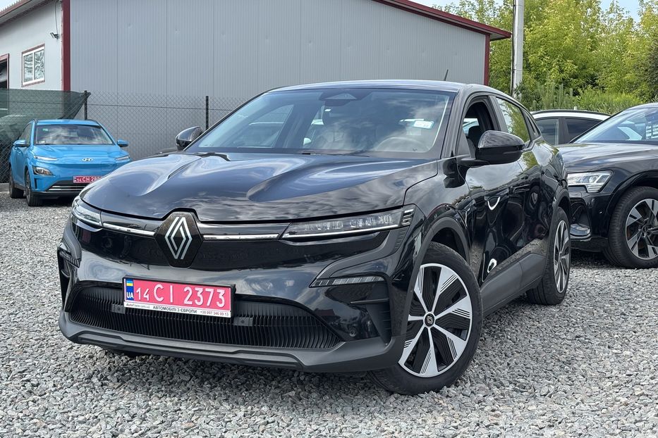 Продам Renault Megane E-tech 2022 года в Львове