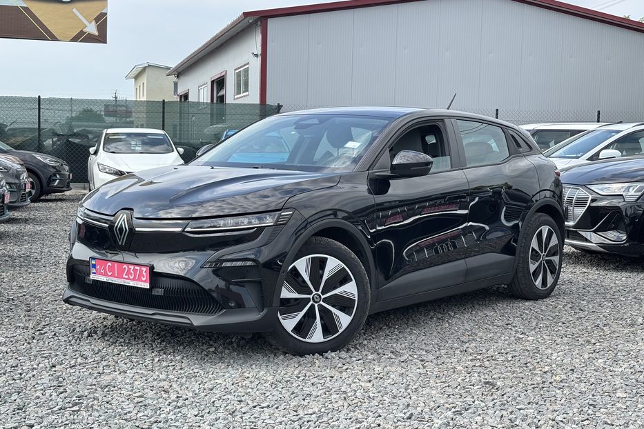 Продам Renault Megane E-tech 2022 года в Львове