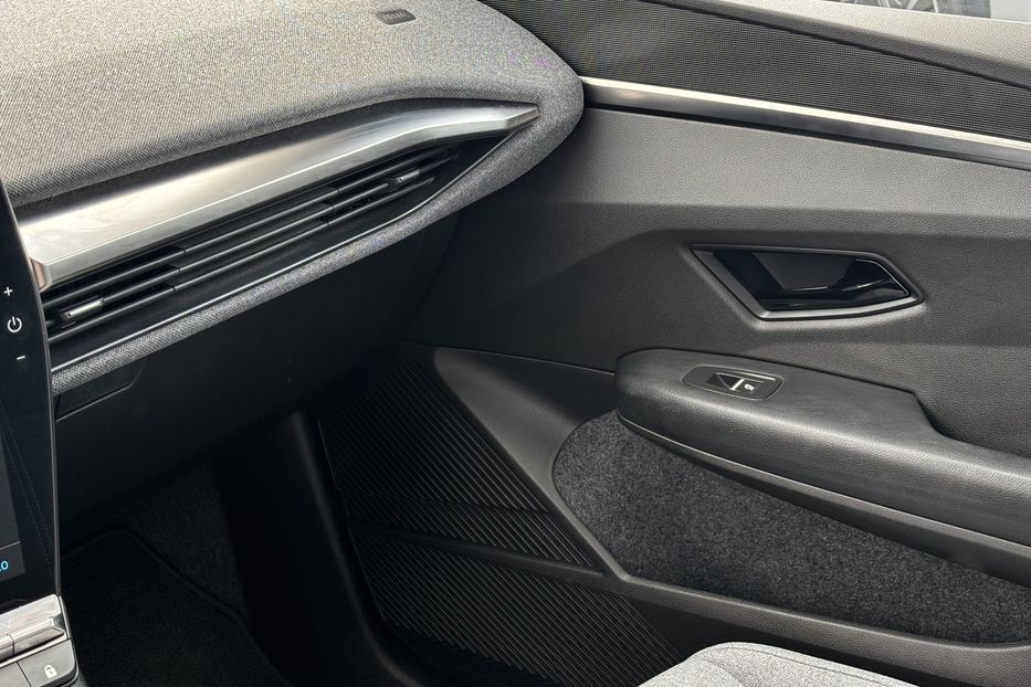 Продам Renault Megane E-tech 2022 года в Львове