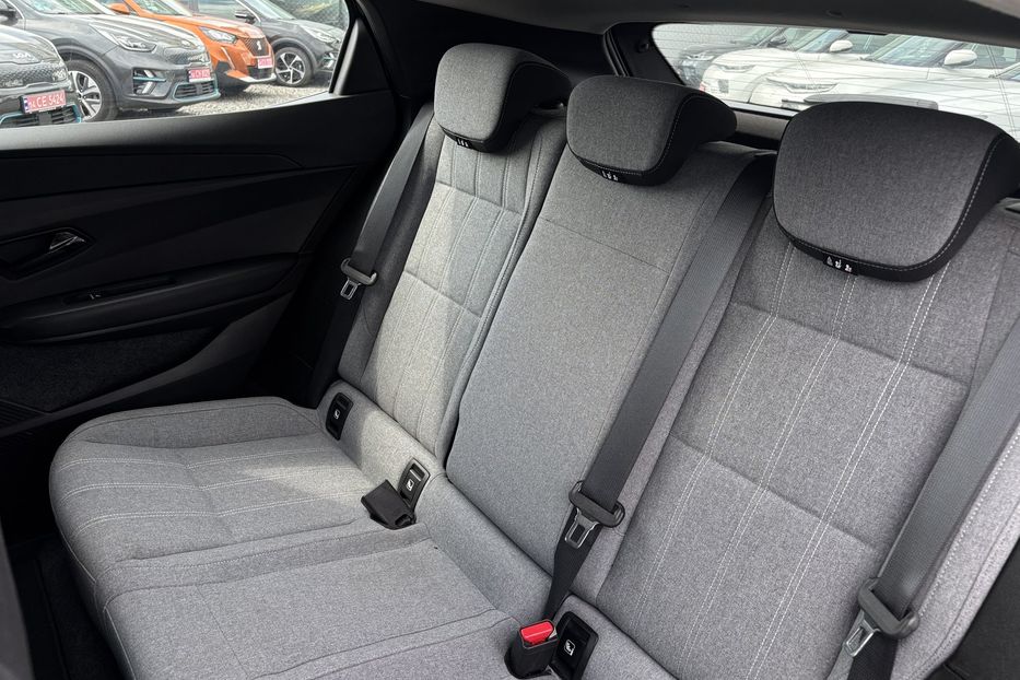 Продам Renault Megane E-tech 2022 года в Львове