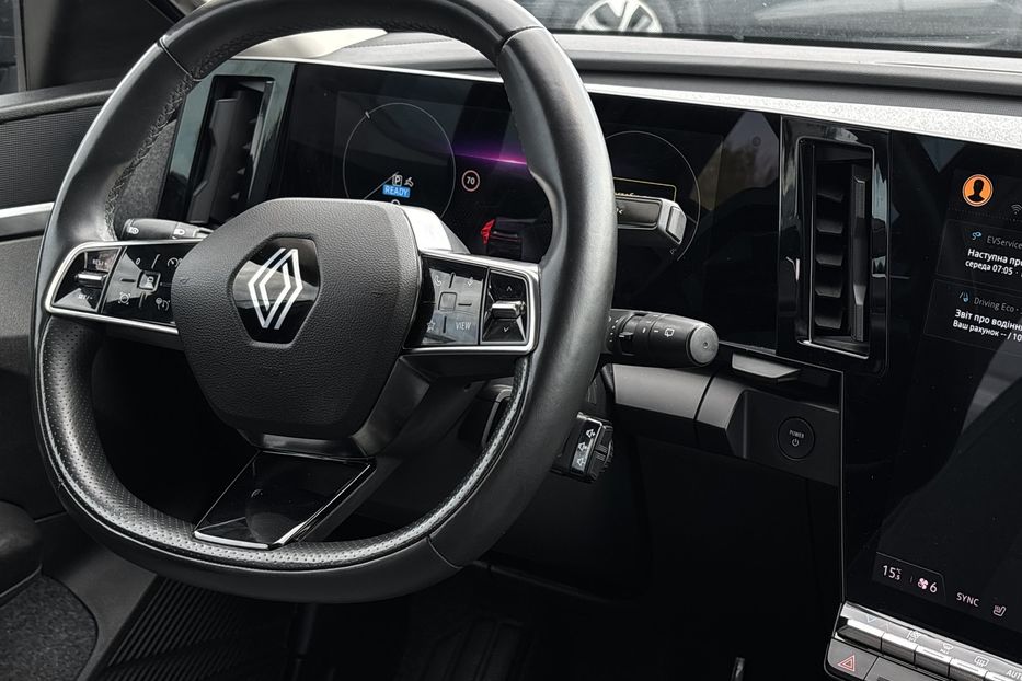 Продам Renault Megane E-tech 2022 года в Львове