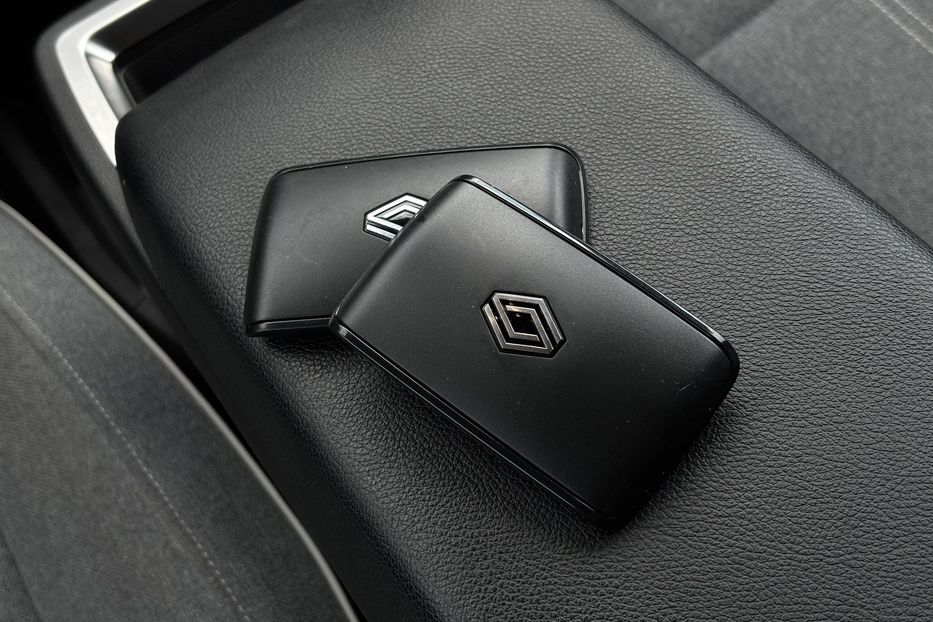 Продам Renault Megane E-tech 2022 года в Львове