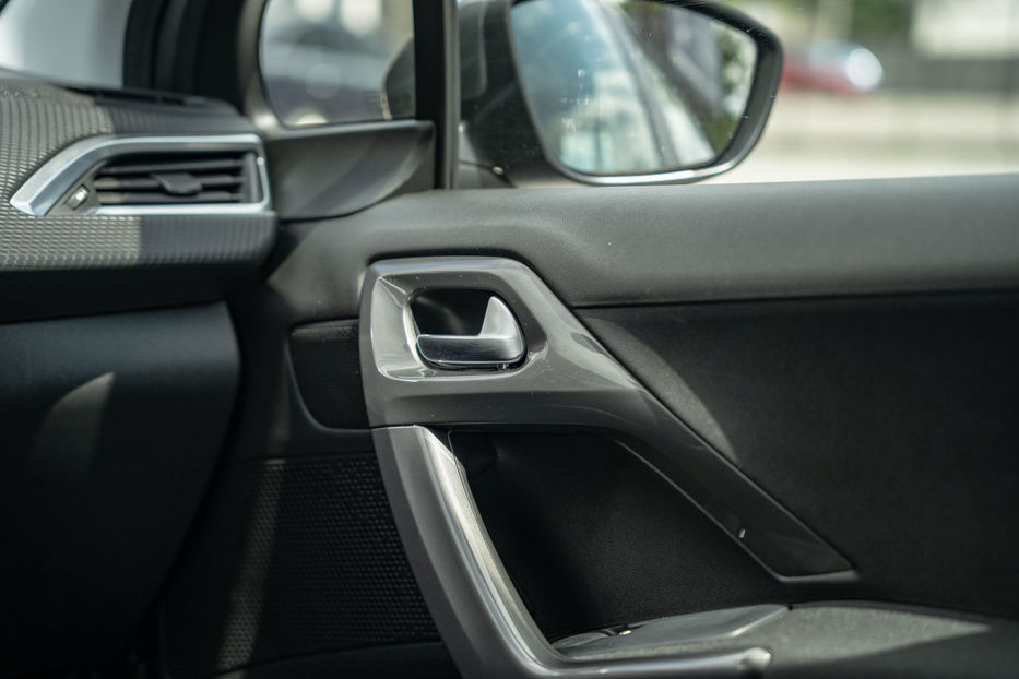 Продам Peugeot 2008 2019 года в Черновцах
