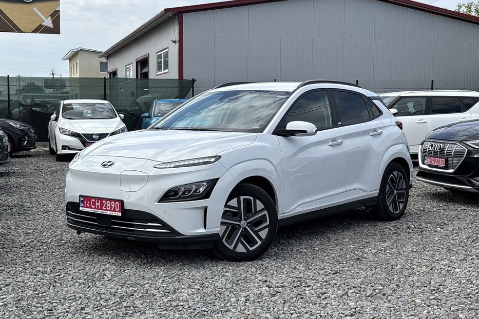 Продам Hyundai Kona 64КВТ 2021 года в Львове