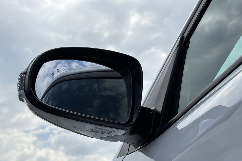Продам Hyundai Kona 64КВТ 2021 года в Львове