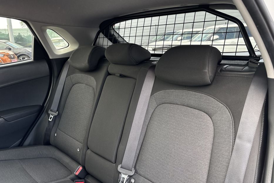 Продам Hyundai Kona 64КВТ 2021 года в Львове