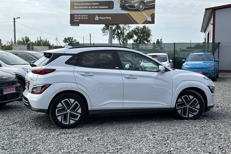 Продам Hyundai Kona 64КВТ 2021 года в Львове