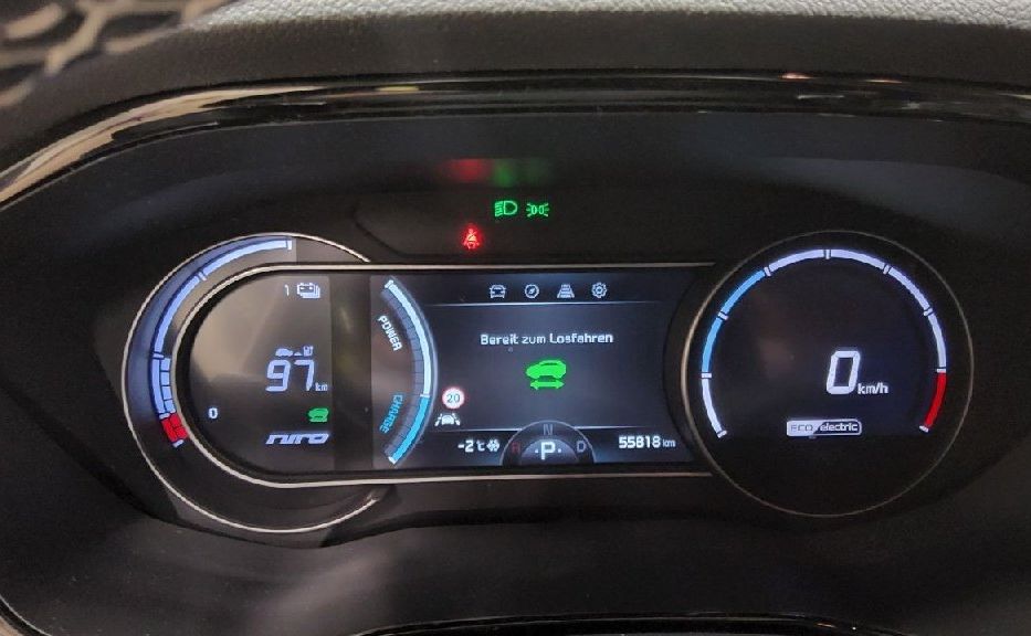 Продам Kia Niro VISION 64KWH авто в дорозі!  2021 года в Львове