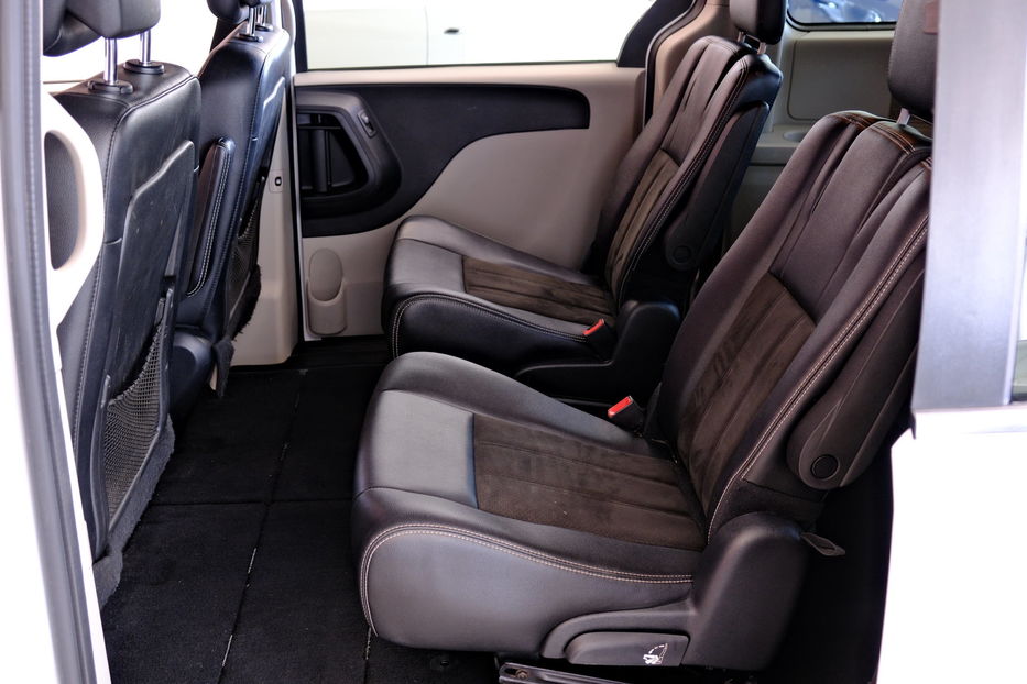 Продам Dodge Grand Caravan 2020 года в Одессе