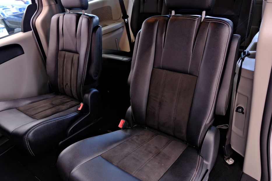 Продам Dodge Grand Caravan 2020 года в Одессе