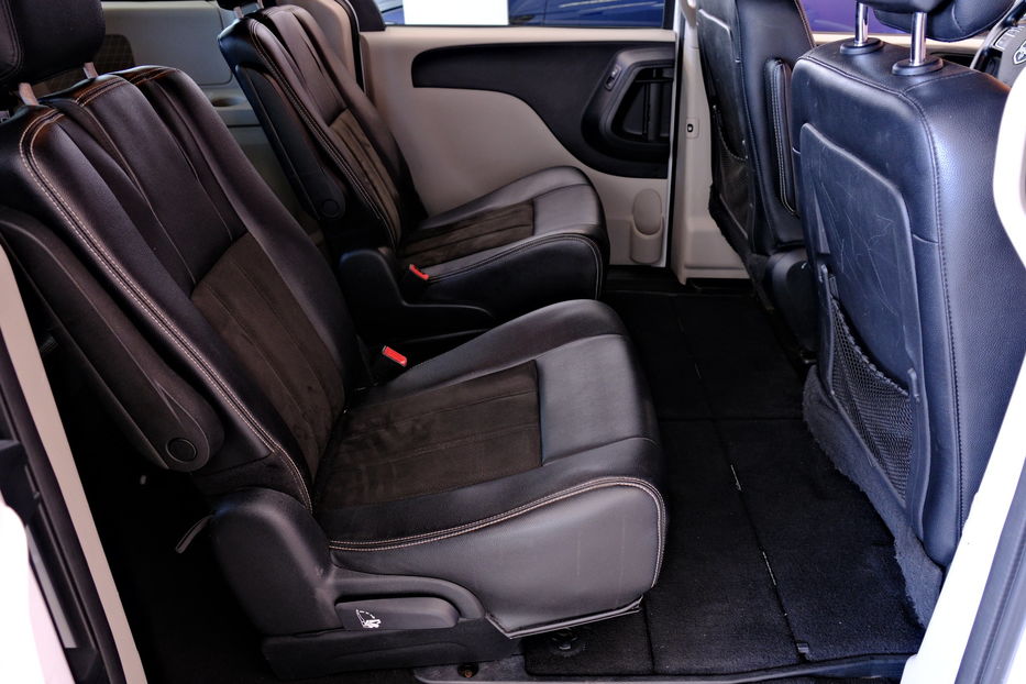 Продам Dodge Grand Caravan 2020 года в Одессе