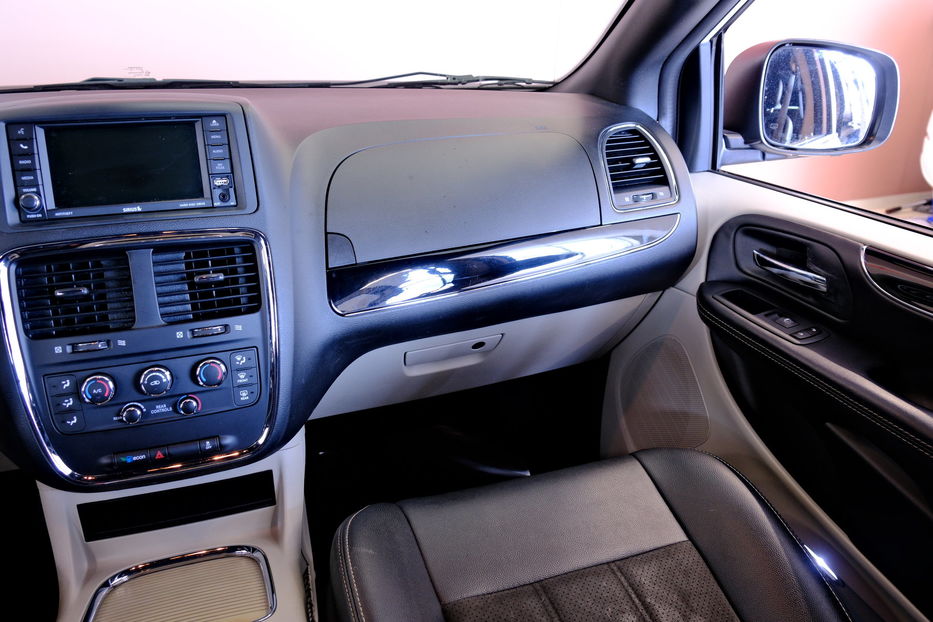 Продам Dodge Grand Caravan 2020 года в Одессе
