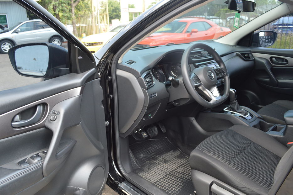 Продам Nissan Rogue Sport 2018 года в Одессе
