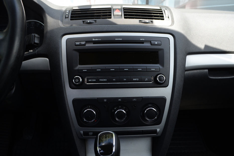 Продам Skoda Octavia A5 2012 года в Киеве
