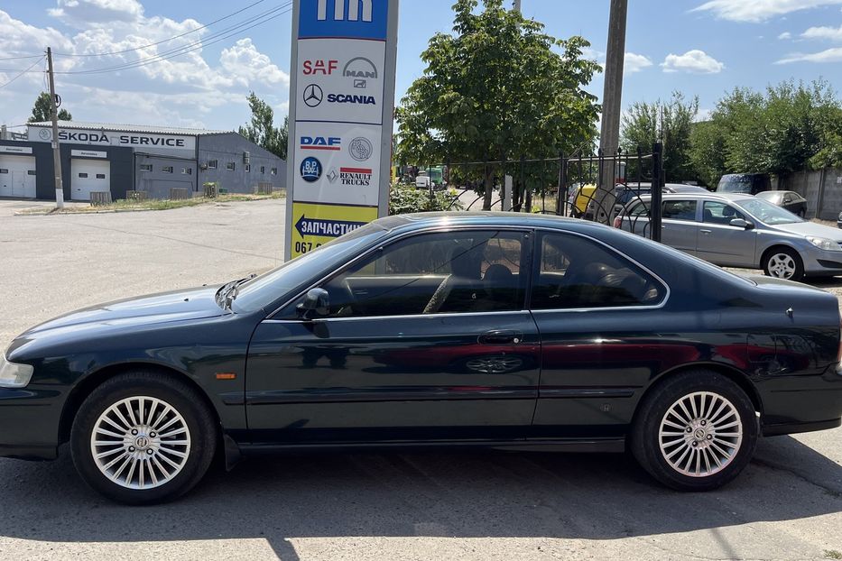 Продам Honda Accord 2,2i ES 1994 года в Николаеве