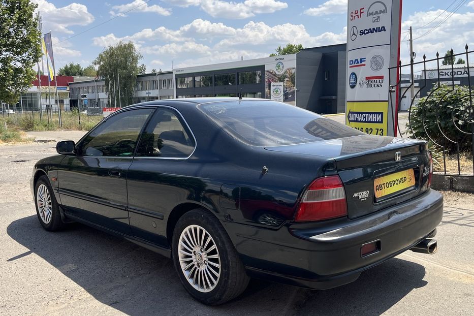 Продам Honda Accord 2,2i ES 1994 года в Николаеве