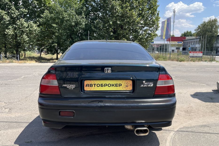 Продам Honda Accord 2,2i ES 1994 года в Николаеве