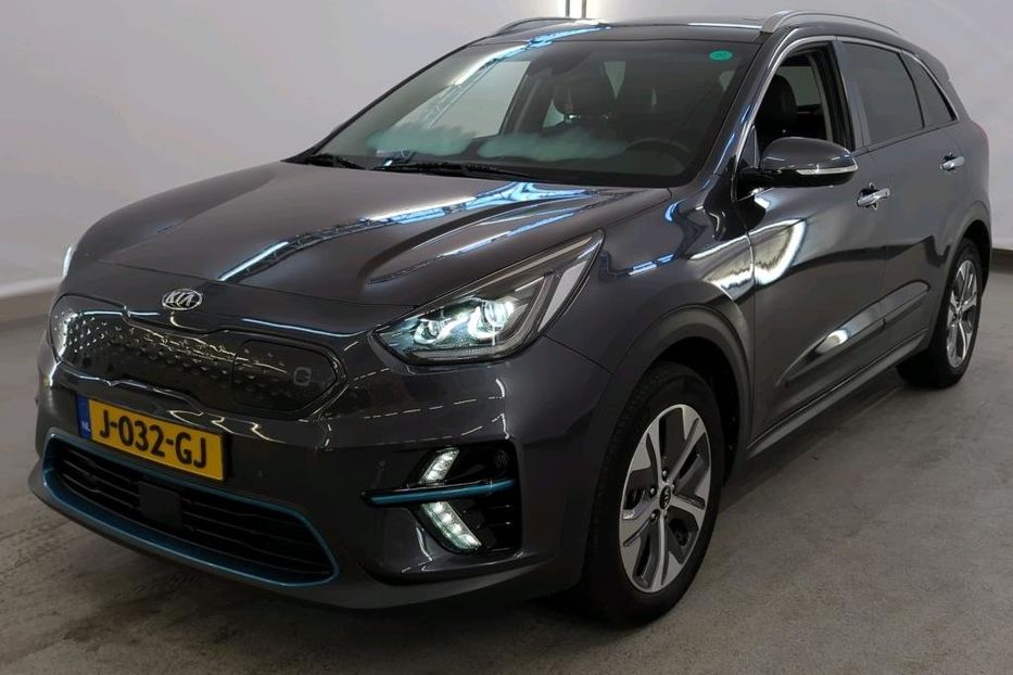 Продам Kia Niro 64kWh ExecutiveLine v2191 2020 года в Луцке