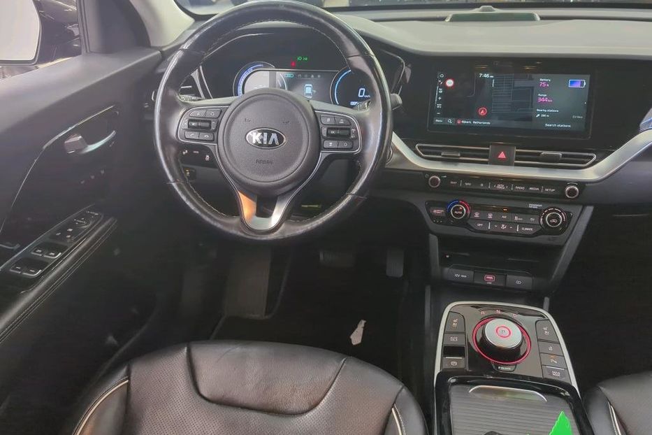 Продам Kia Niro 64kWh ExecutiveLine v2191 2020 года в Луцке
