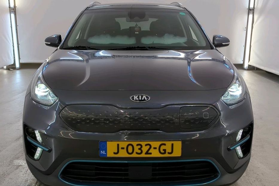 Продам Kia Niro 64kWh ExecutiveLine v2191 2020 года в Луцке
