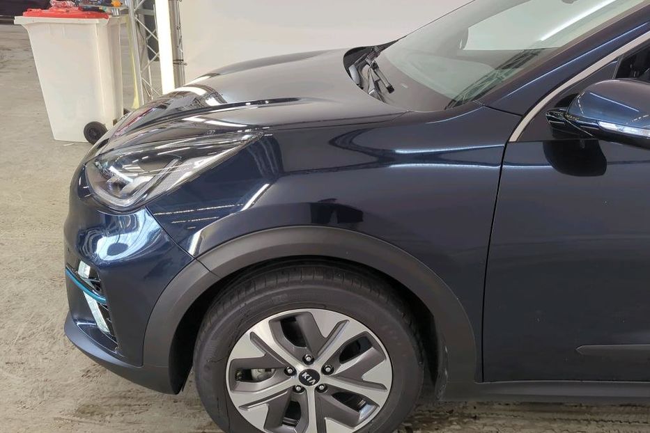 Продам Kia Niro  64.8kWh ExecutiveLine v7423 2020 года в Луцке